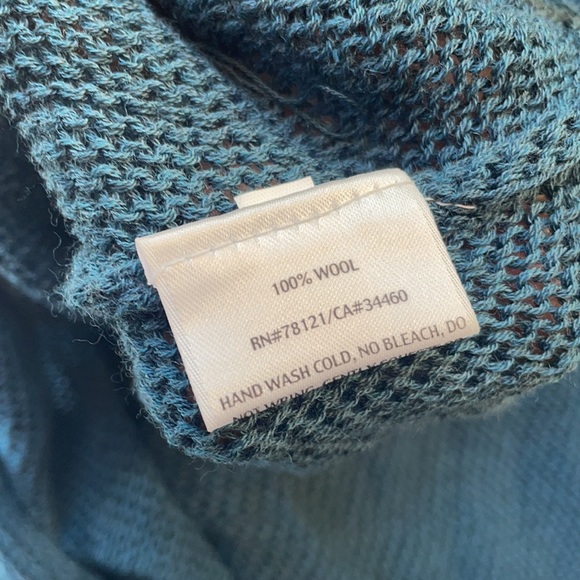 Eileen Fisher sweater top - Picture 5 of 10